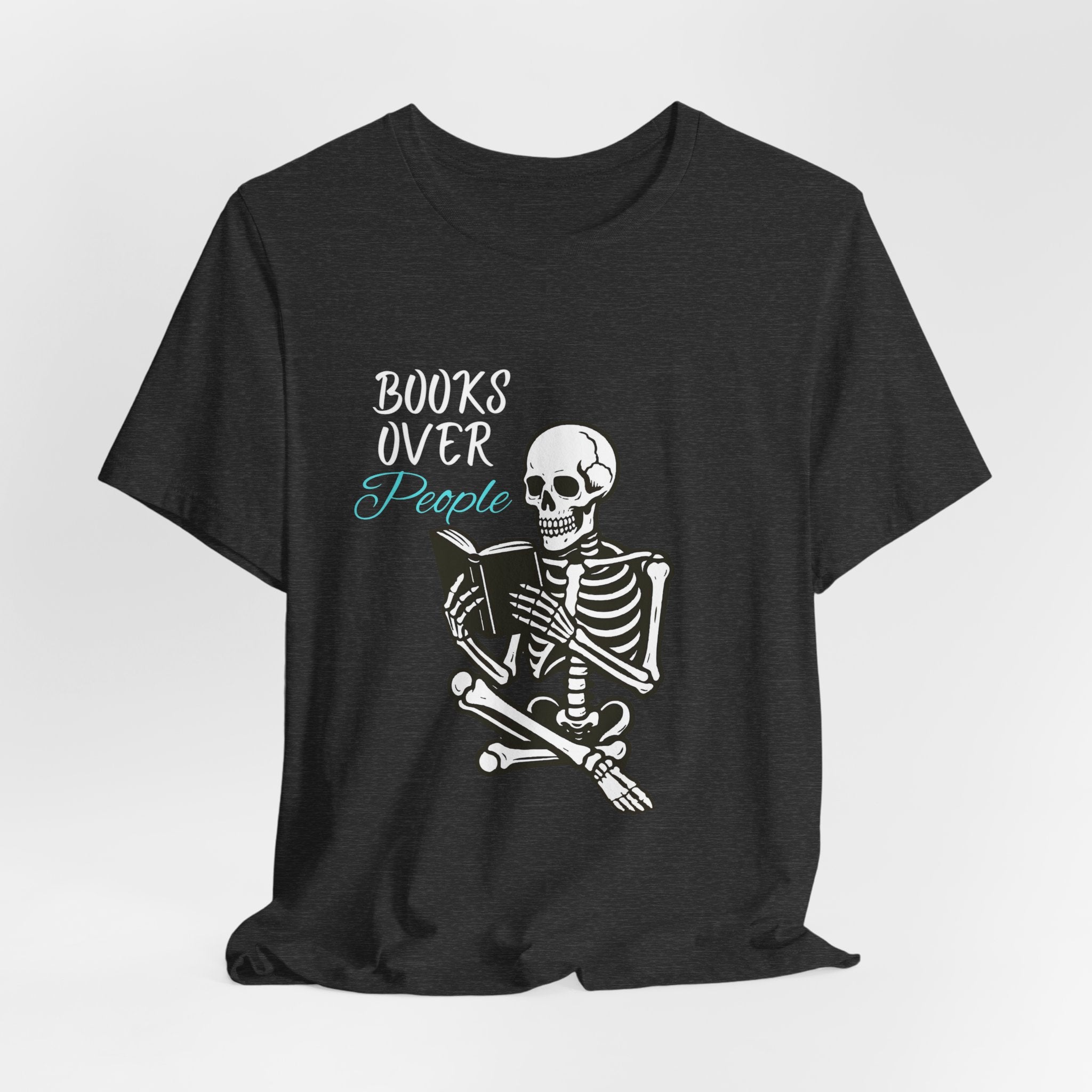 Skeleton Reading T‑Shirt – 'I Read' Gothic Book Lover Tee
